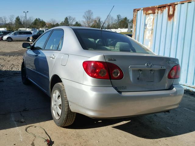 2T1BR32E07C789629 - 2007 TOYOTA COROLLA CE SILVER photo 3