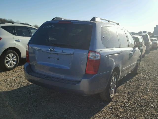 KNDMB233286256338 - 2008 KIA SEDONA EX BLUE photo 4