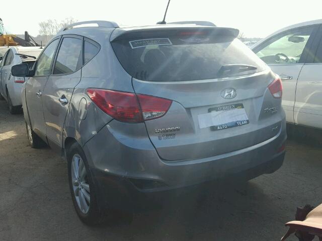 KM8JUCAC8AU069298 - 2010 HYUNDAI TUCSON GLS GRAY photo 3