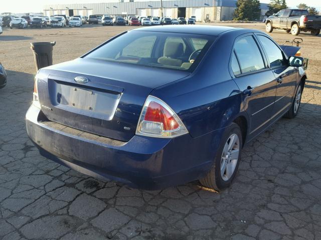 3FAHP07Z17R104905 - 2007 FORD FUSION SE BLUE photo 4