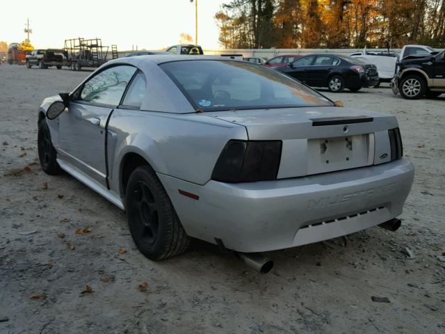 1FAFP404XYF111038 - 2000 FORD MUSTANG SILVER photo 3