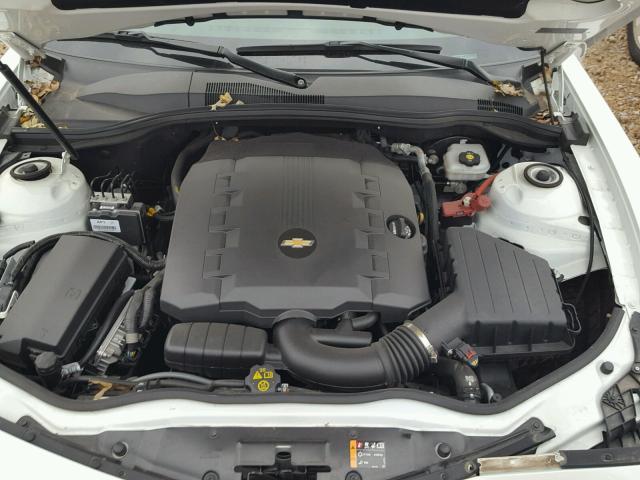 2G1FB1E35F9305403 - 2015 CHEVROLET CAMARO LS WHITE photo 7