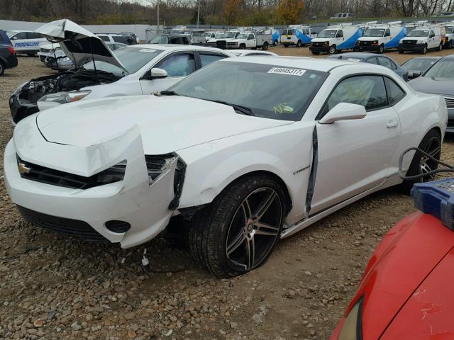 2G1FB1E35F9305403 - 2015 CHEVROLET CAMARO LS WHITE photo 9