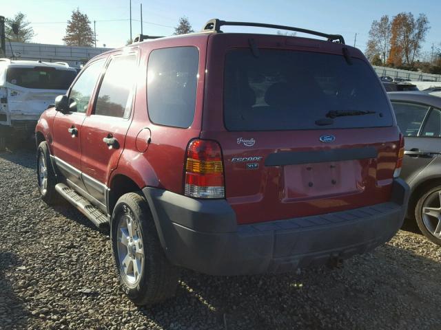 1FMYU93155KA94397 - 2005 FORD ESCAPE XLT MAROON photo 3