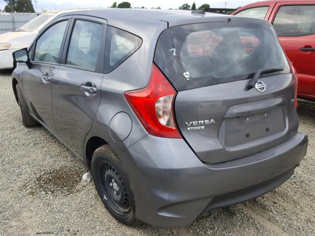 3N1CE2CP2JL360025 - 2018 NISSAN VERSA NOTE GRAY photo 3