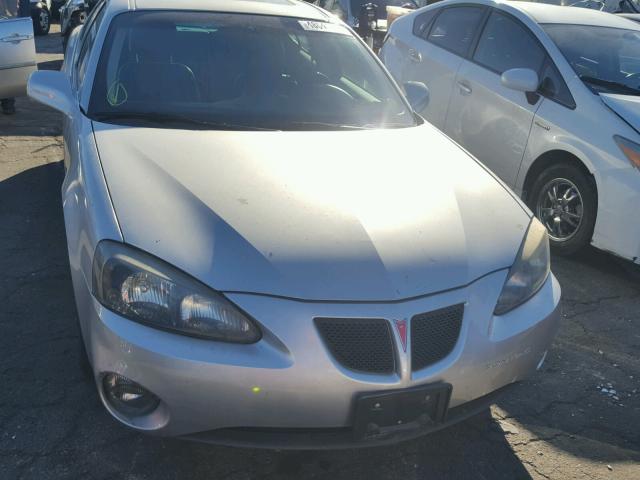 2G2WR584361135995 - 2006 PONTIAC GRAND PRIX 银色 照片 9