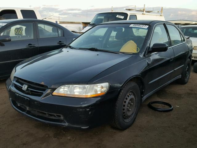 1HGCG5547WA062758 - 1998 HONDA ACCORD LX BLACK photo 2