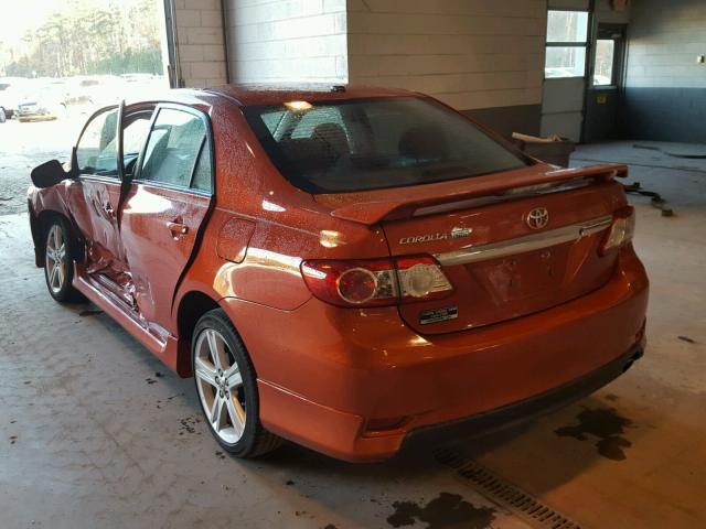 2T1BU4EE3DC066580 - 2013 TOYOTA COROLLA BA ORANGE photo 3