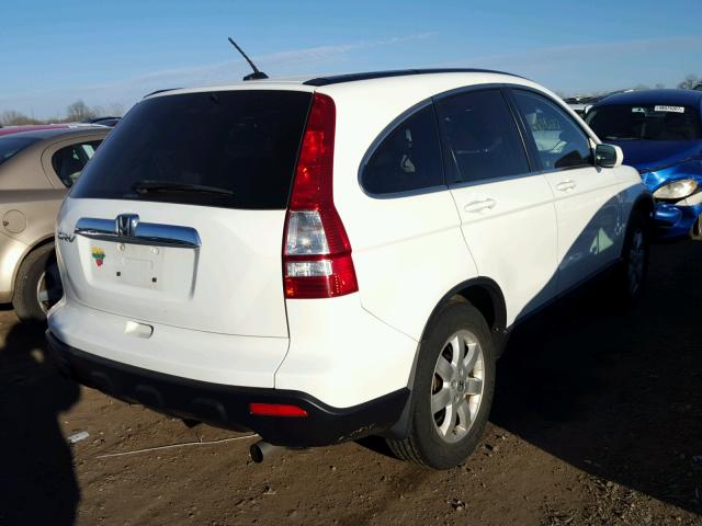 JHLRE487X7C123060 - 2007 HONDA CR-V EXL WHITE photo 4