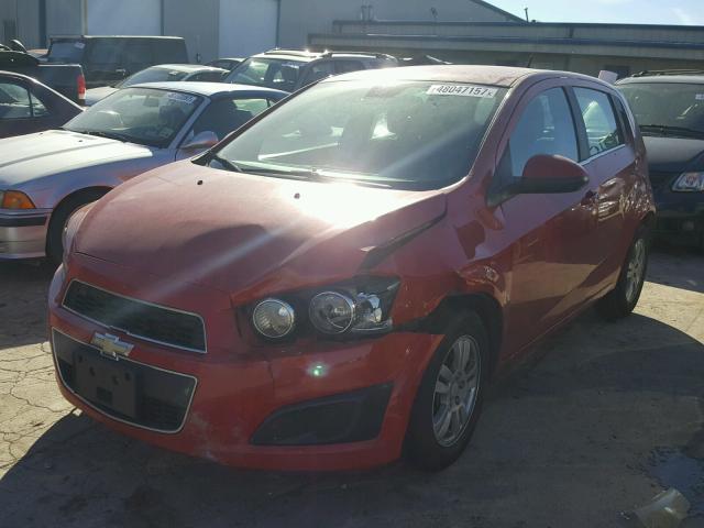 1G1JC6SH5D4117498 - 2013 CHEVROLET SONIC LT Qırmızı foto 2