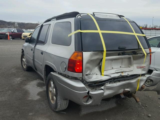 1GKES16S366144344 - 2006 GMC ENVOY XL SILVER photo 3