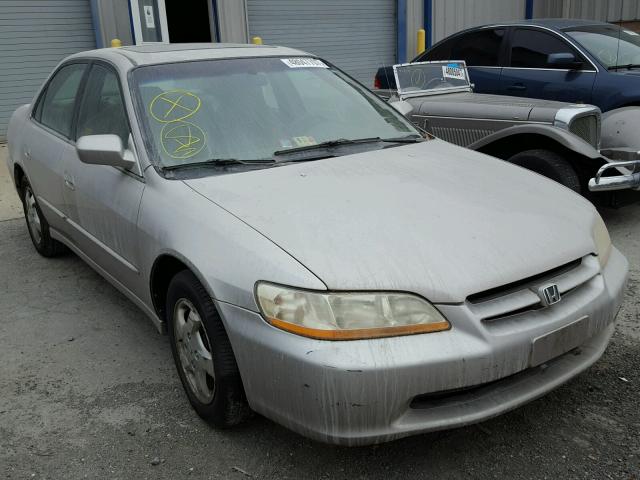 1HGCG5655WA165362 - 1998 HONDA ACCORD EX BEIGE photo 1