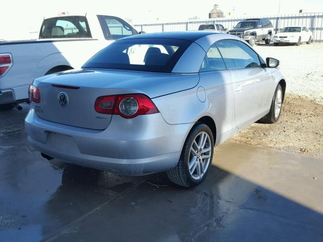 WVWFA71F79V015825 - 2009 VOLKSWAGEN EOS LUX 银色 照片 4