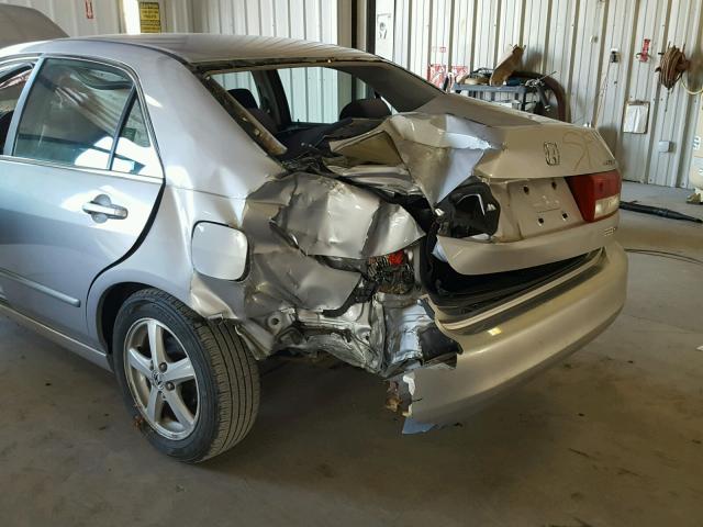 1HGCM56704A155054 - 2004 HONDA ACCORD EX SILVER photo 9