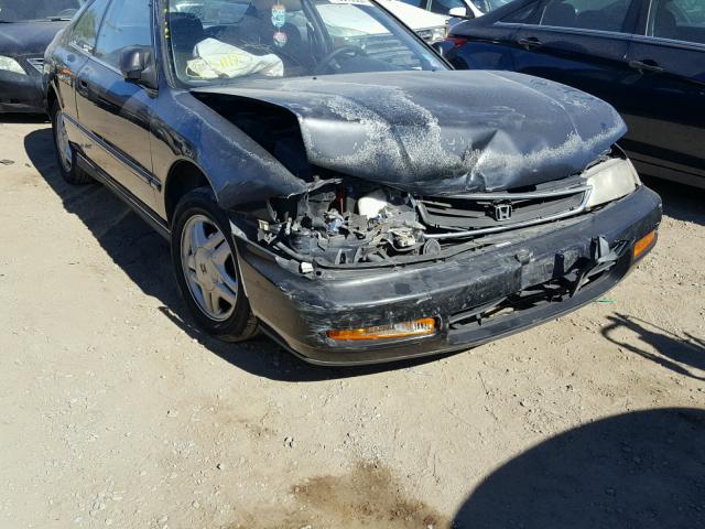 1HGCD7255VA002543 - 1997 HONDA ACCORD EX BLACK photo 9