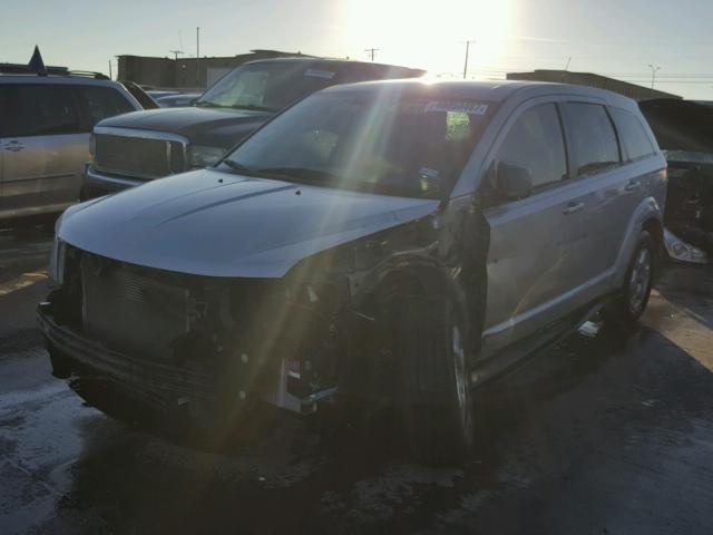 3D4PG4FB7AT107919 - 2010 DODGE JOURNEY SE SILVER photo 2