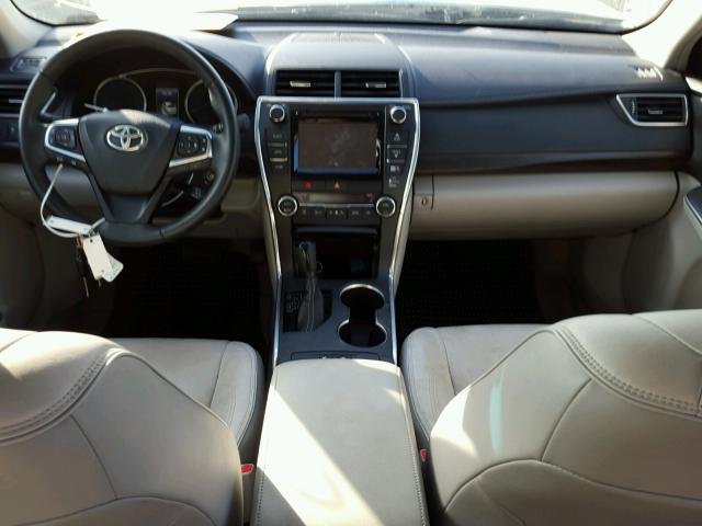 4T4BF1FK1FR493924 - 2015 TOYOTA CAMRY LE შავი ფოტო 9