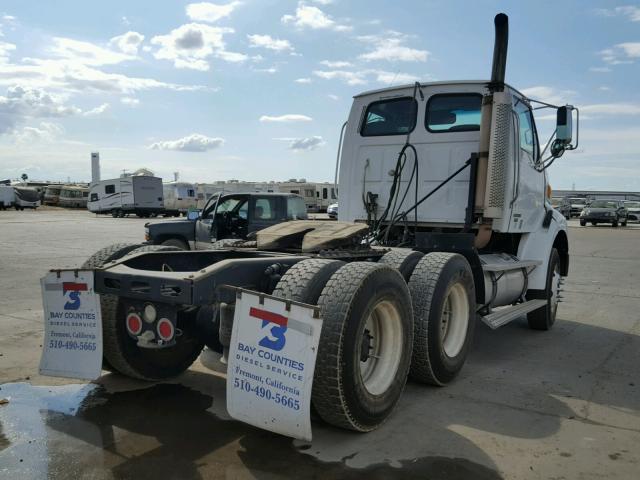 2FWJA3CV46AV27479 - 2006 STERLING TRUCK AT 9500 WHITE photo 4