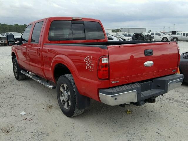 1FT7W2B66BEC92432 - 2011 FORD F250 SUPER RED photo 3