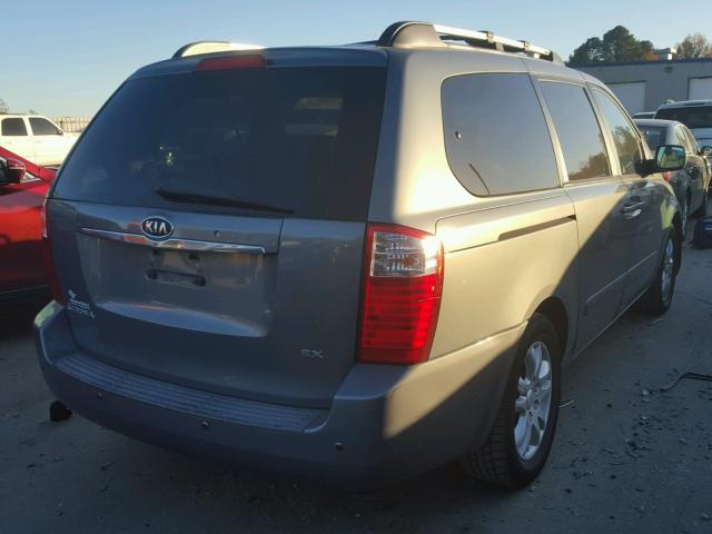 KNDMB233986264081 - 2008 KIA SEDONA EX BLUE photo 4