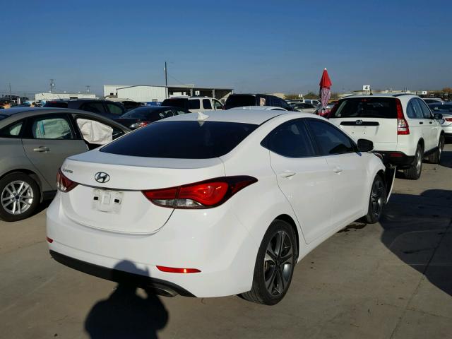 KMHDH4AH4FU232796 - 2015 HYUNDAI ELANTRA SE WHITE photo 4