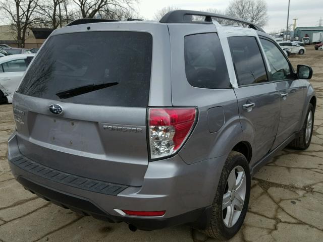 JF2SH6CC0AH902663 - 2010 SUBARU FORESTER 2 SILVER photo 4