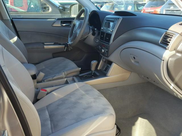 JF2SH6CC0AH902663 - 2010 SUBARU FORESTER 2 SILVER photo 5