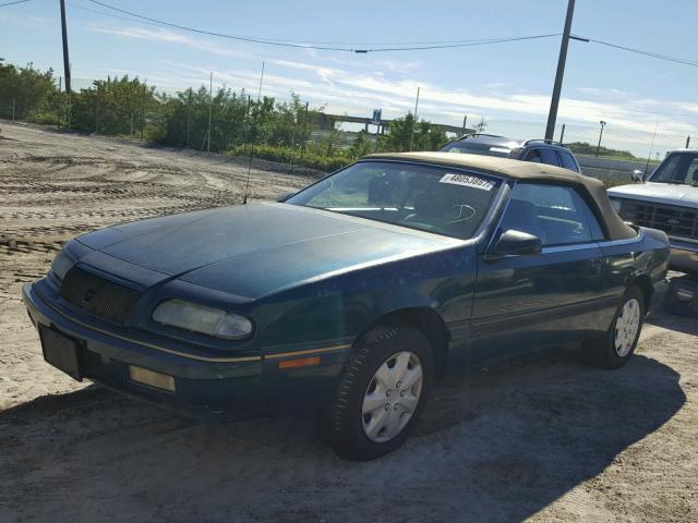 1C3EU4536RF282857 - 1994 CHRYSLER LEBARON BA GREEN photo 2