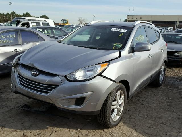 KM8JUCAC2CU529977 - 2012 HYUNDAI TUCSON GLS GRAY photo 2