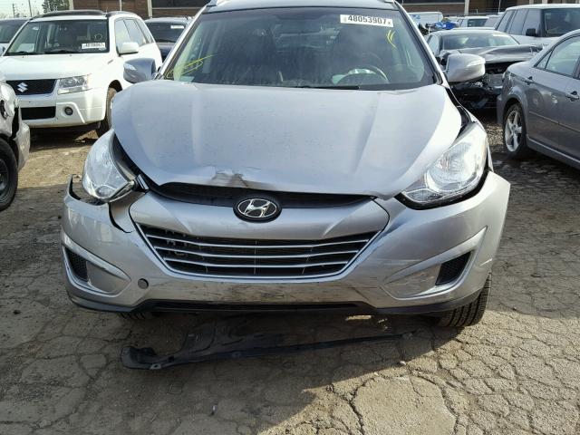 KM8JUCAC2CU529977 - 2012 HYUNDAI TUCSON GLS GRAY photo 9