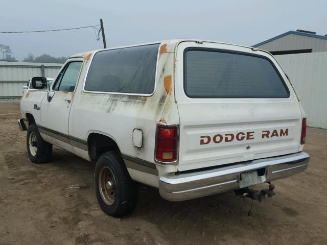 3B4GM07Y0NM560729 - 1992 DODGE RAMCHARGER WHITE photo 3