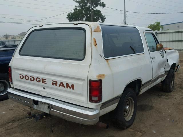 3B4GM07Y0NM560729 - 1992 DODGE RAMCHARGER WHITE photo 4