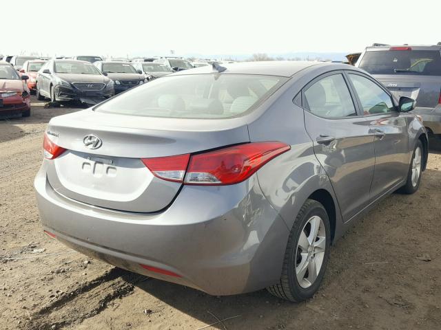 5NPDH4AE6CH102776 - 2012 HYUNDAI ELANTRA GL GRAY photo 4