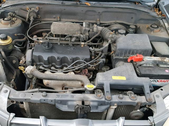 KMHCF35G81U093553 - 2001 HYUNDAI ACCENT L GRAY photo 7