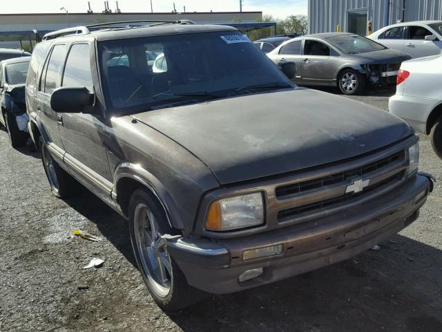 1GNCS13W7V2218825 - 1997 CHEVROLET BLAZER BROWN photo 1