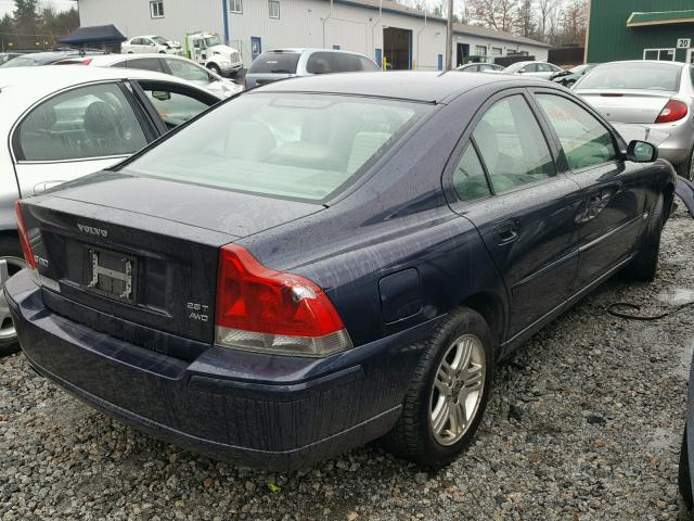 YV1RH592452472760 - 2005 VOLVO S60 2.5T BLACK photo 4