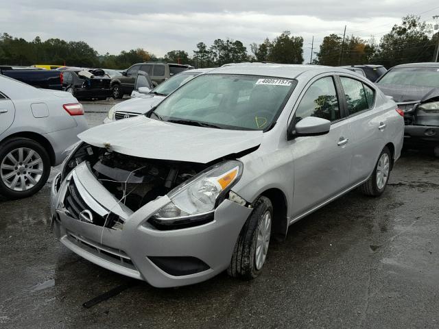 3N1CN7AP9FL861775 - 2015 NISSAN VERSA S SILVER photo 2