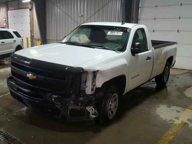 1GCPKPEX5AZ224112 - 2010 CHEVROLET SILVERADO WHITE photo 2