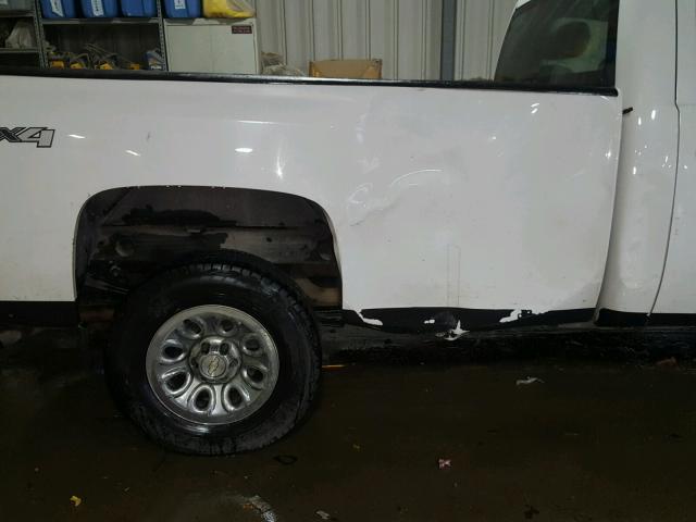 1GCPKPEX5AZ224112 - 2010 CHEVROLET SILVERADO WHITE photo 9