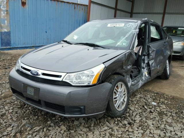 1FAHP3FN6BW100614 - 2011 FORD FOCUS SE GRAY photo 2