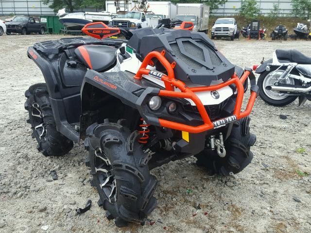 3JBLWAU2XHJ000923 - 2017 CAN-AM OUTLANDER TWO TONE photo 1