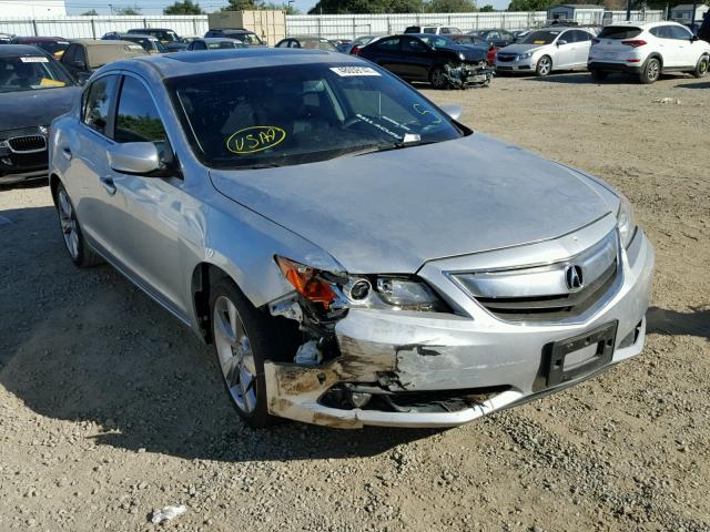 19VDE1F5XDE022525 - 2013 ACURA ILX 20 PRE SILVER photo 1