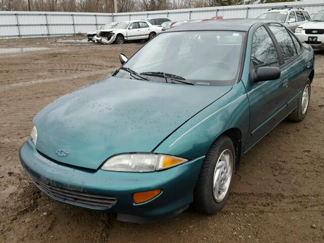 1G1JF5247V7257115 - 1997 CHEVROLET CAVALIER L GREEN photo 2