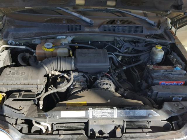 1J4GK38K73W500135 - 2003 JEEP LIBERTY RE GREEN photo 7