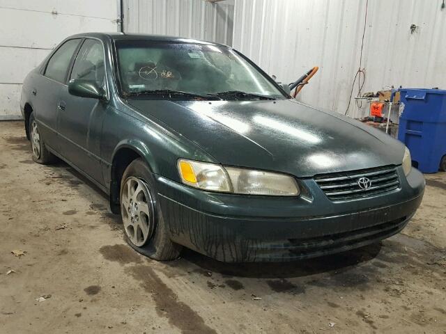 JT2BF22K0X0186367 - 1999 TOYOTA CAMRY LE GREEN photo 1