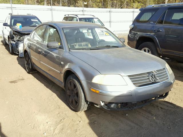 WVWRH63BX2P069126 - 2002 VOLKSWAGEN PASSAT GLX GRAY photo 1