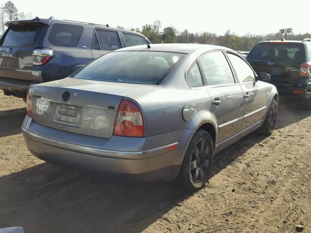 WVWRH63BX2P069126 - 2002 VOLKSWAGEN PASSAT GLX GRAY photo 4