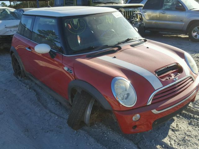 WMWRE33555TL13436 - 2005 MINI COOPER S RED photo 9