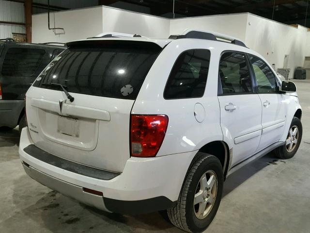 2CKDL63F176003916 - 2007 PONTIAC TORRENT WHITE photo 4