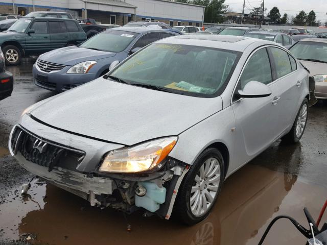 W04GU5GC7B1035691 - 2011 BUICK REGAL CXL SILVER photo 2